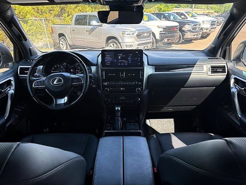 Used 2022 Lexus GX 460 Premium image 41