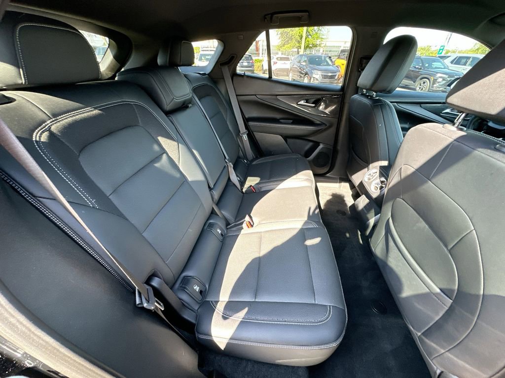 Used 2024 Chevrolet Blazer EV LT AWD/4WD image 25