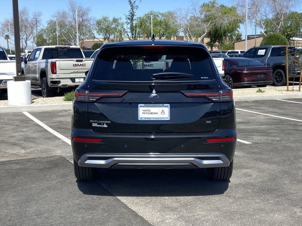 New 2026 Mitsubishi Outlander SE AWD/4WD image 5