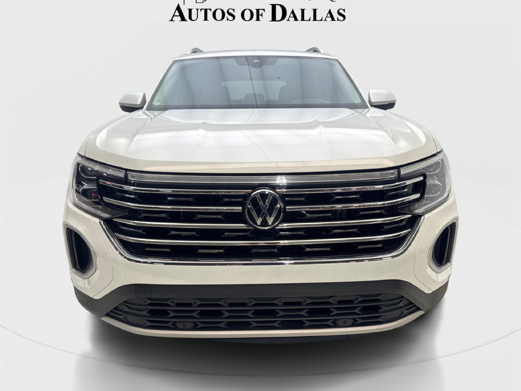 Used 2025 Volkswagen Atlas SEL AWD/4WD image 4