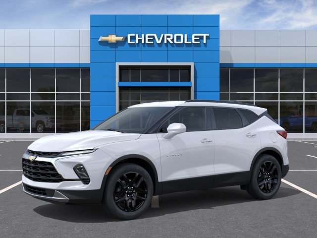 New 2026 Chevrolet Blazer LT w/ Convenience Package FWD image 2