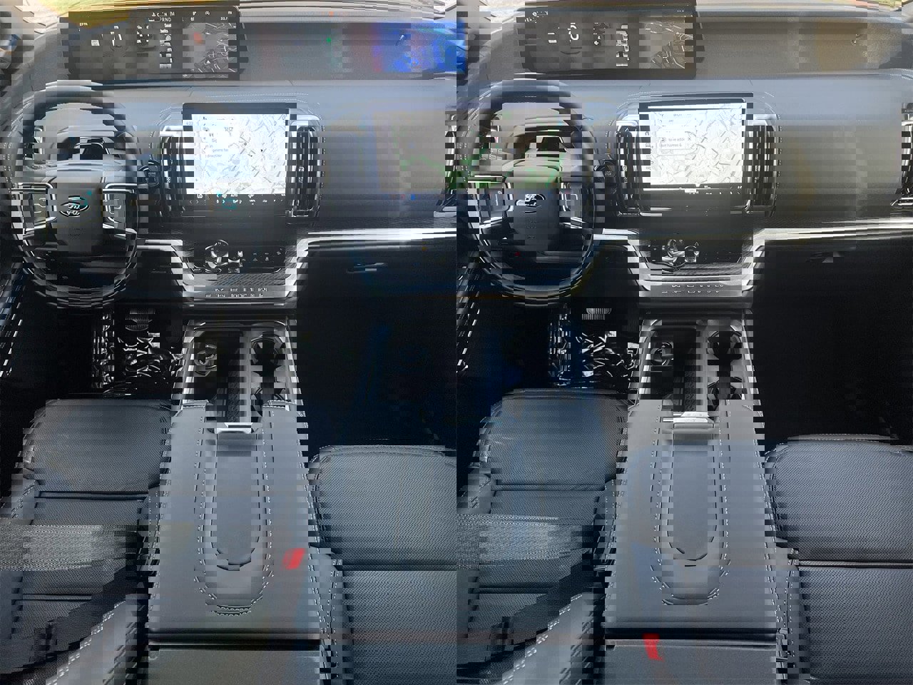 New 2025 Ford Expedition Platinum w/ Stealth Performance Package image 2