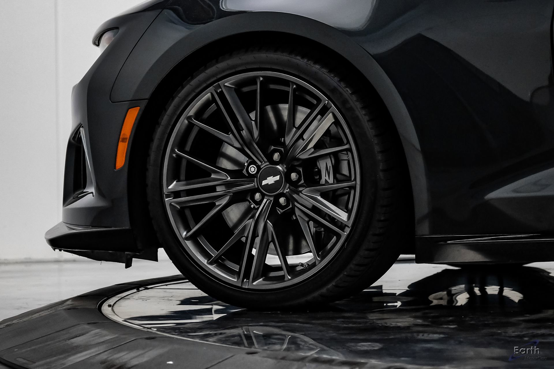 Used 2018 Chevrolet Camaro ZL1 RWD image 79