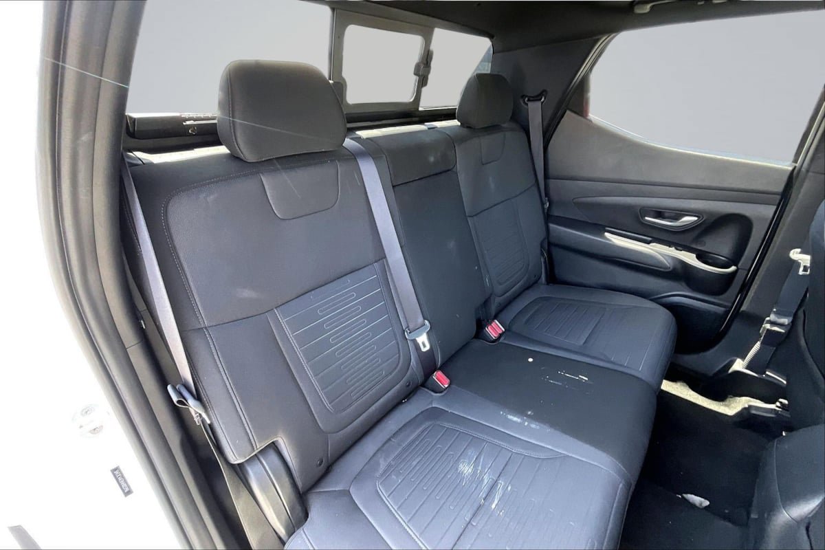 Used 2022 Hyundai Santa Cruz SEL w/ Activity Package FWD image 28