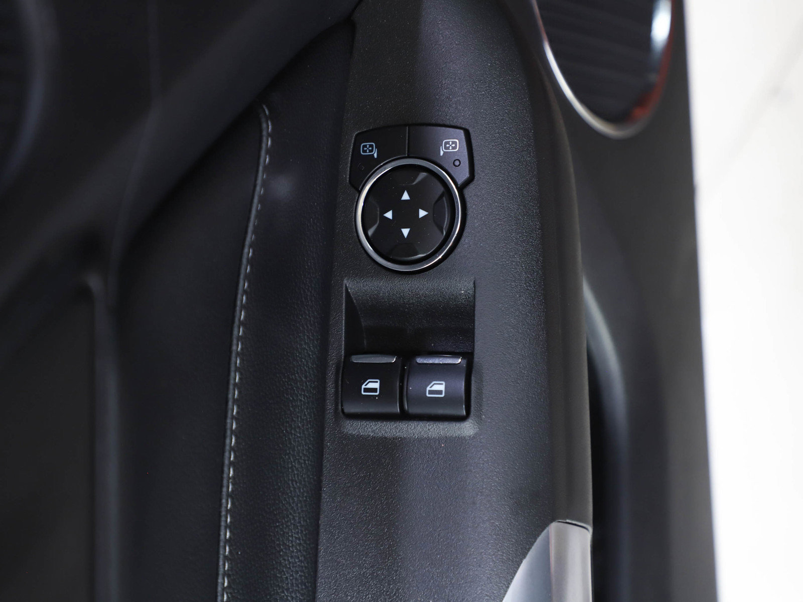 Used 2015 Ford Mustang GT Premium w/ Enhanced Security Package RWD image 18