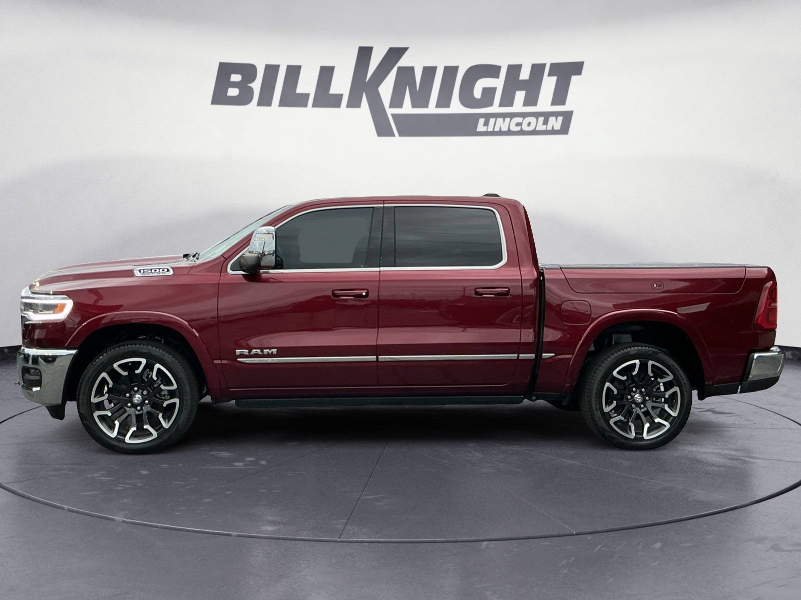 Used 2025 RAM 1500 Limited w/ Trailer Tow Group AWD/4WD image 2