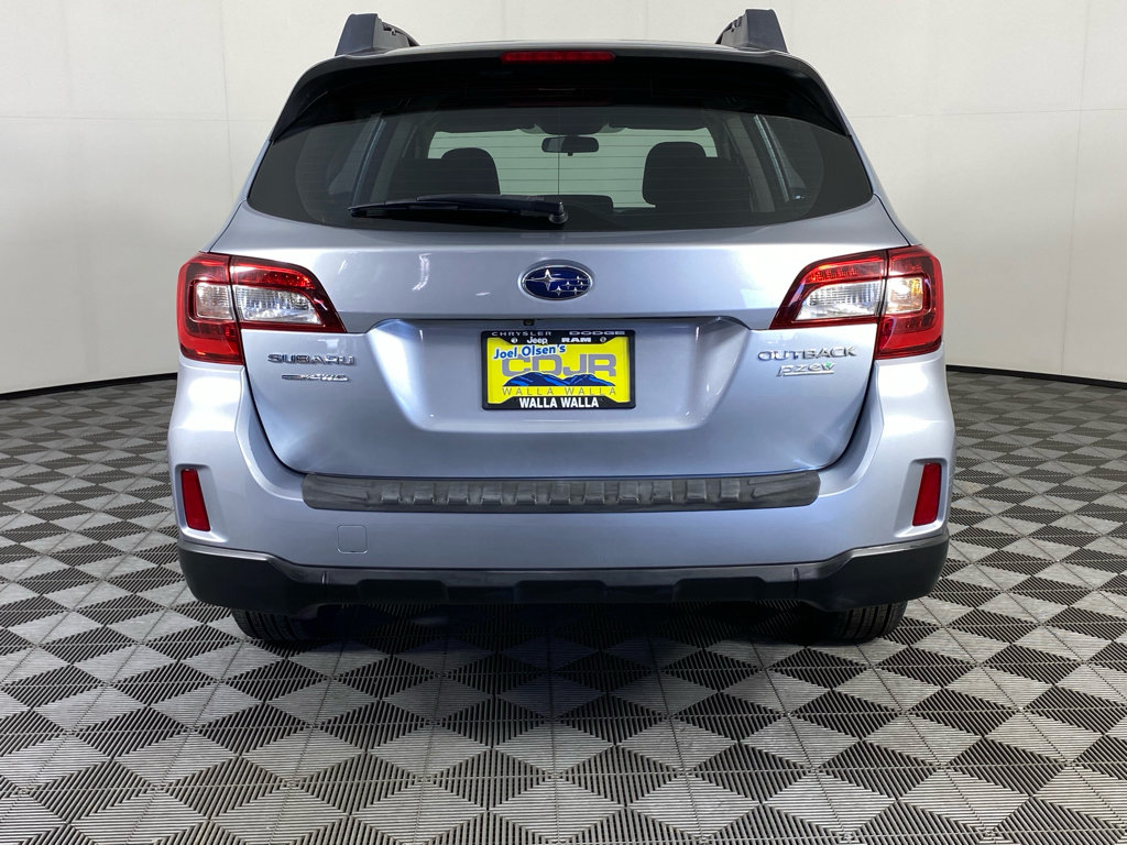 Used 2017 Subaru Outback 2.5i AWD/4WD image 5