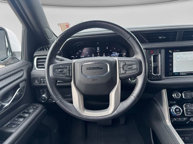 Used 2023 GMC Yukon Denali image 13