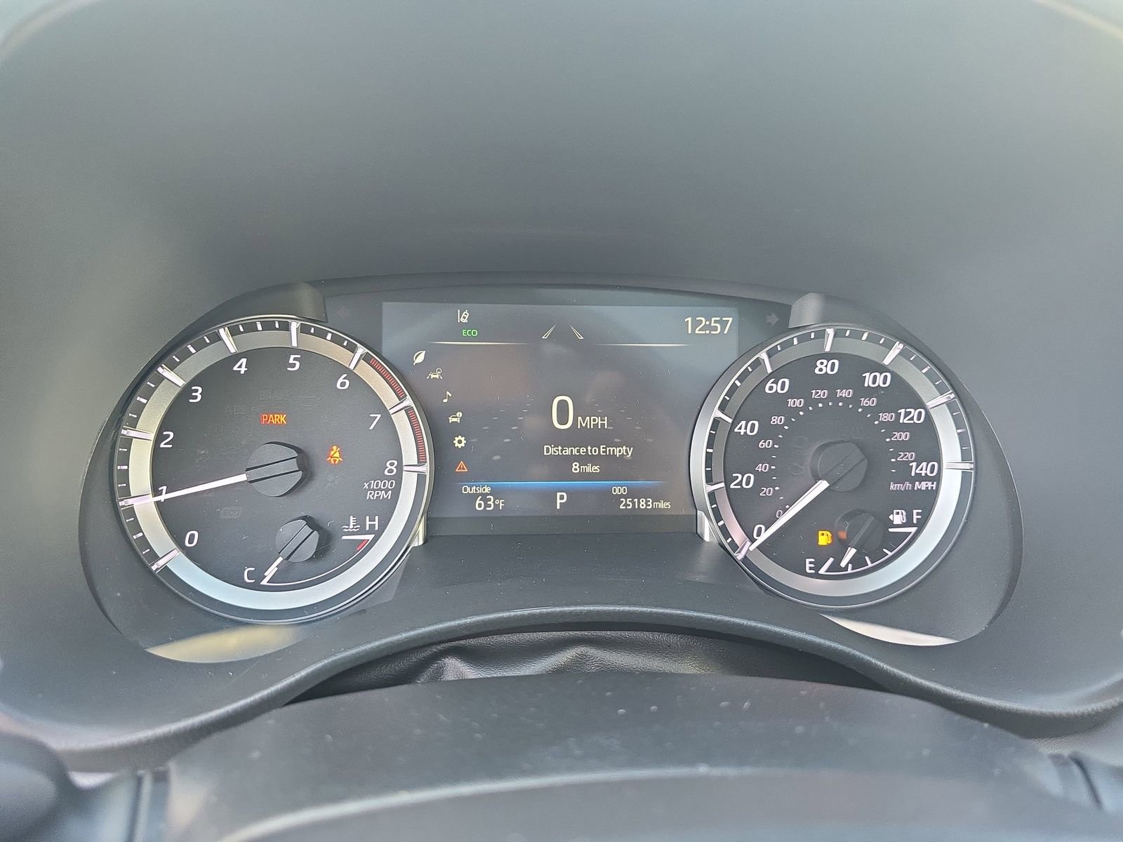 Used 2023 Toyota Highlander XLE image 27