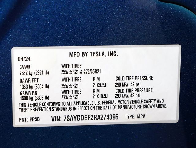 Used 2024 Tesla Model Y Performance image 37