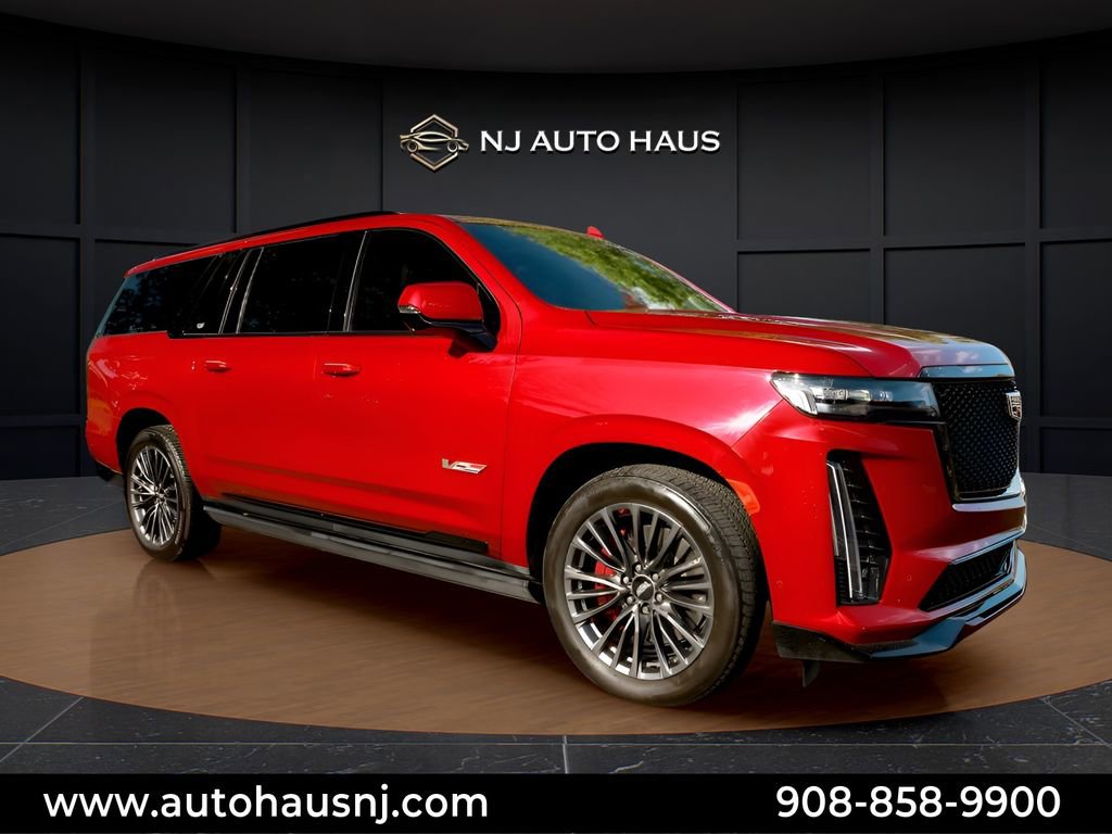 Used 2023 Cadillac Escalade ESV V AWD/4WD image 1