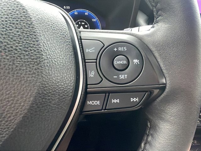 Used 2023 Toyota RAV4 XSE AWD/4WD image 25