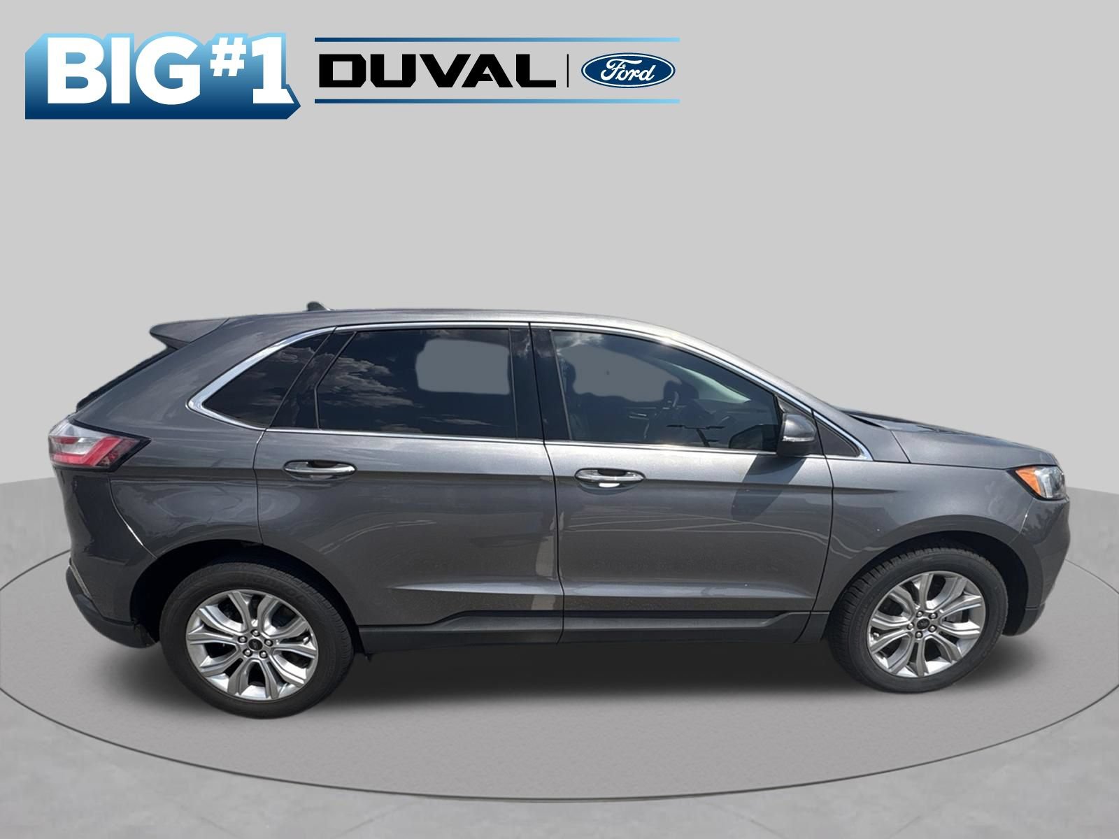 Used 2023 Ford Edge Titanium AWD/4WD image 6