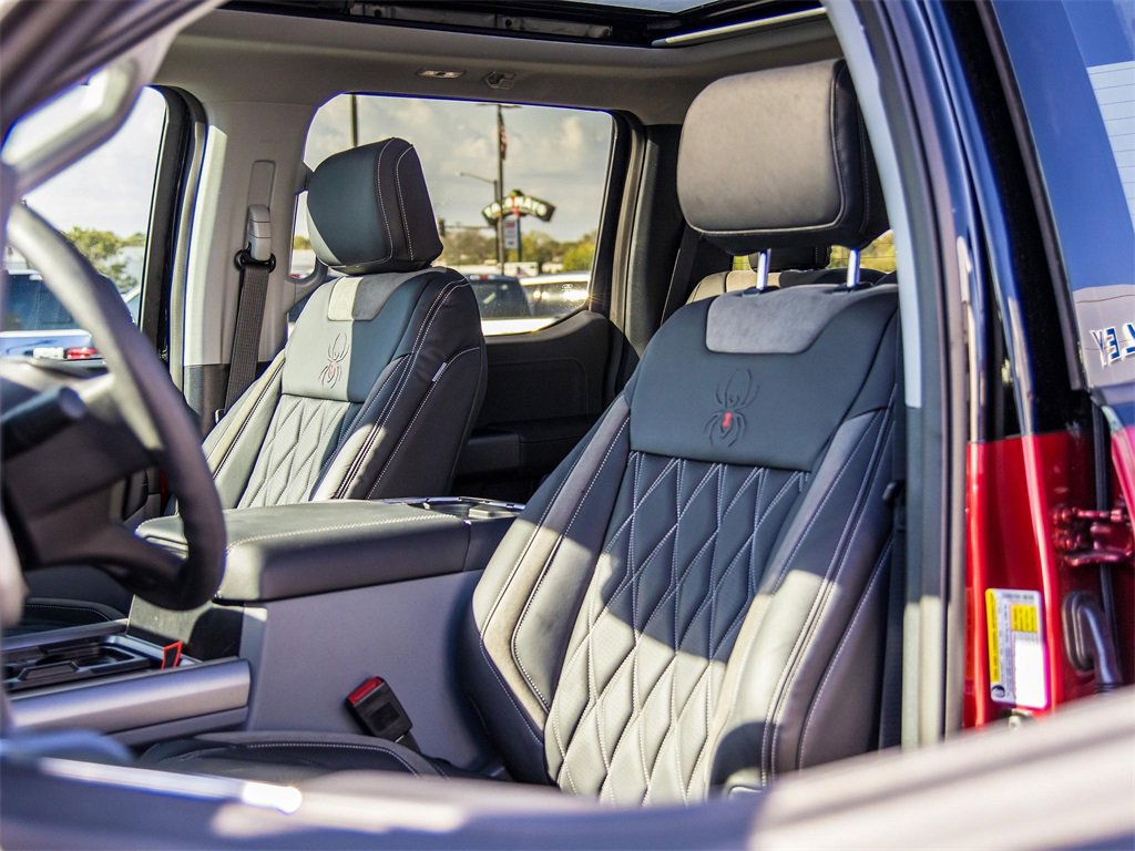 New 2026 Ford F250 XLT w/ XLT Premium Package image 32