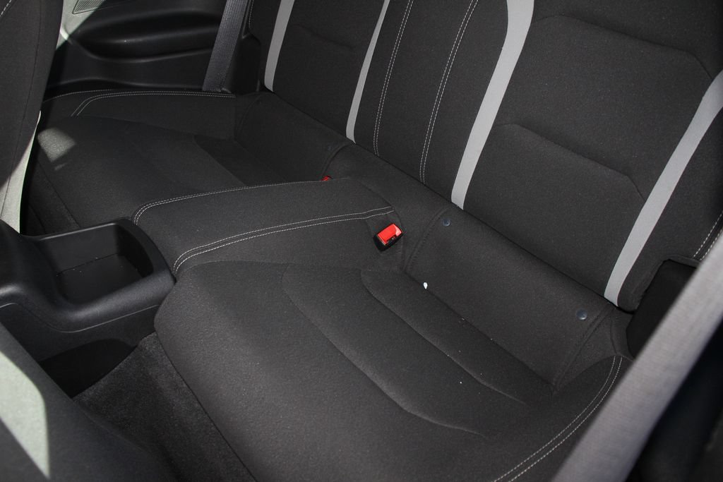 Used 2019 Chevrolet Camaro LT RWD image 21