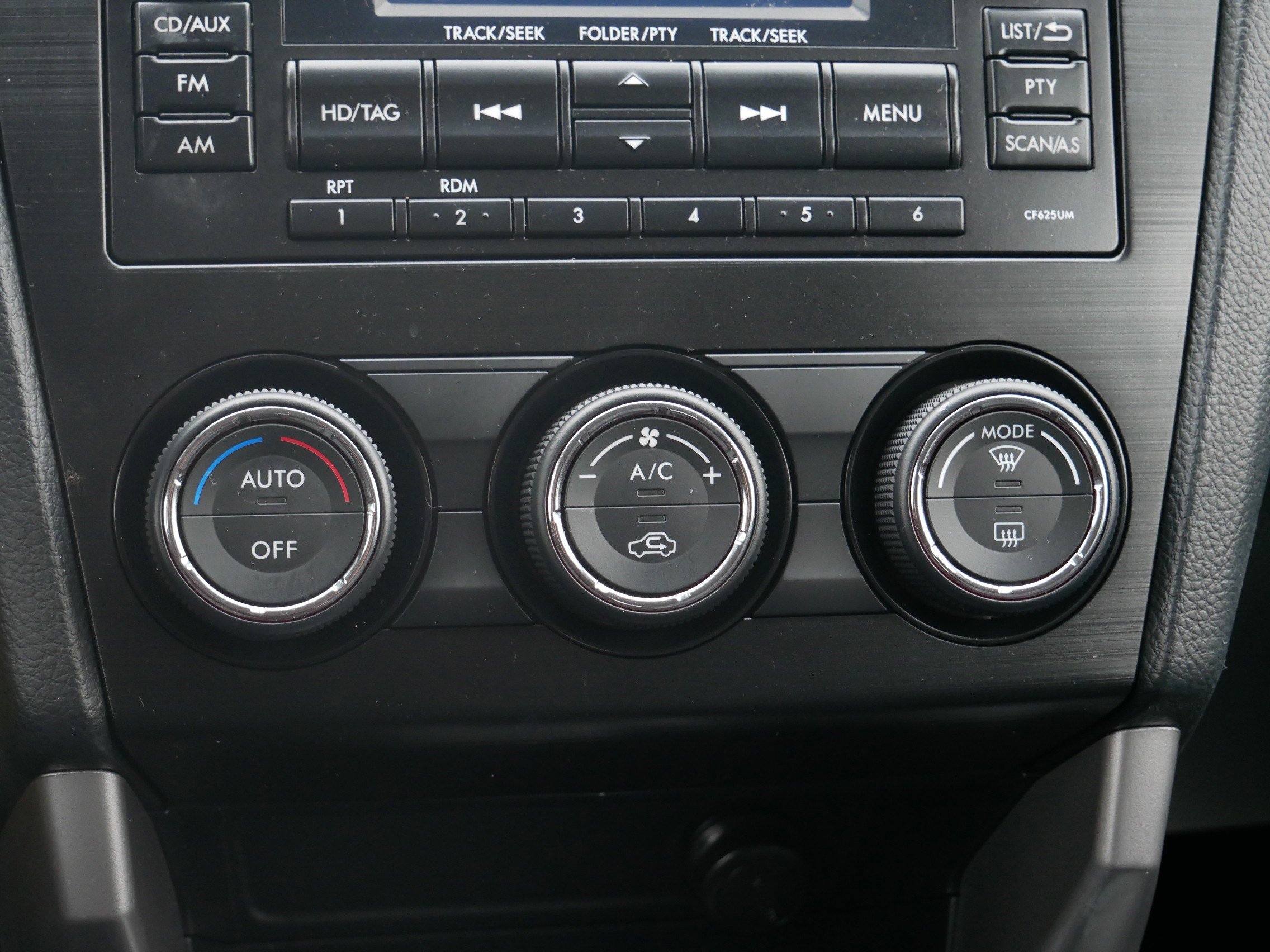 Used 2015 Subaru Forester 2.5i Limited w/ Popular Package #2 image 23