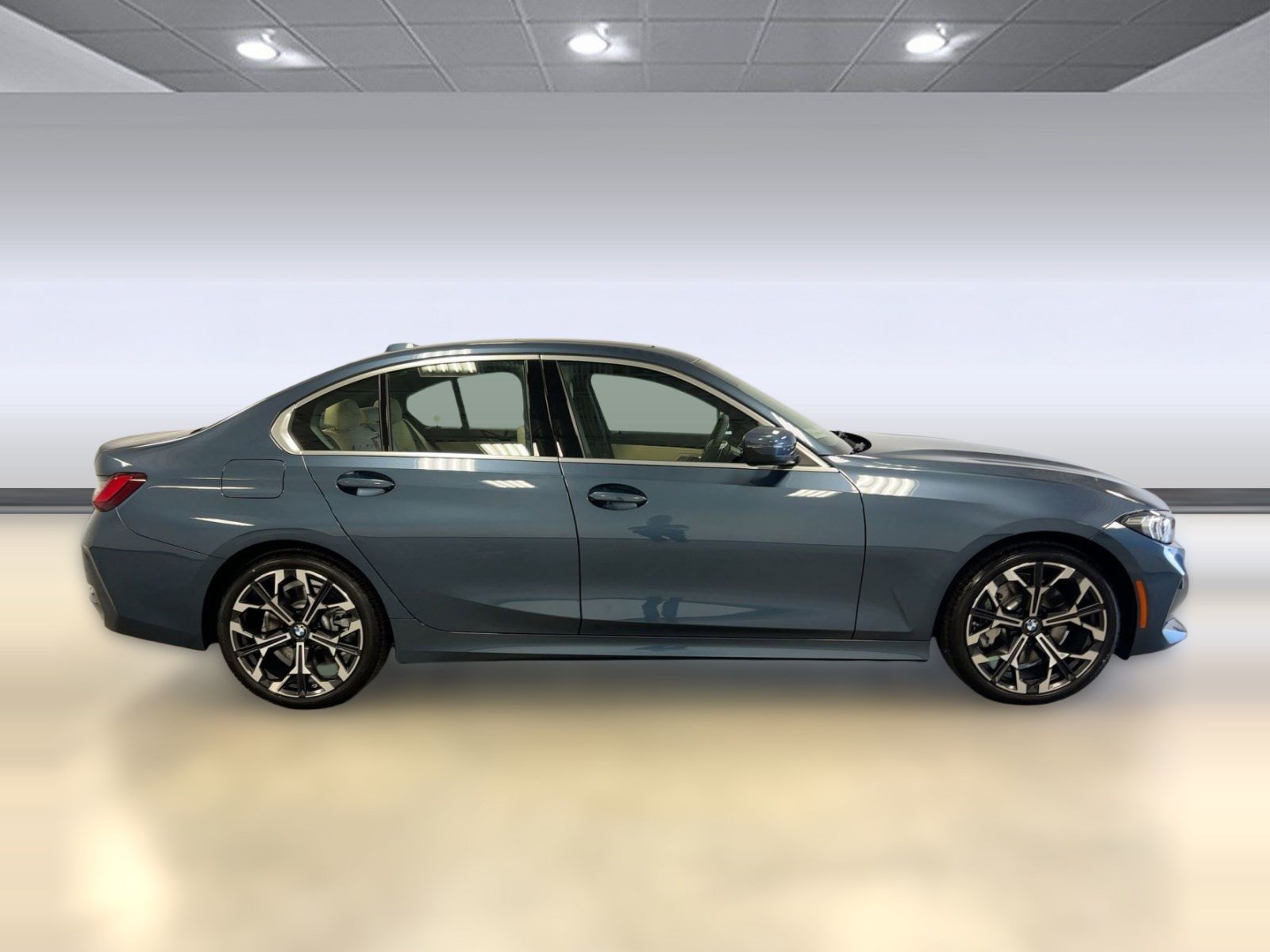 Used 2026 BMW 330i Sedan w/ Convenience Package RWD image 7