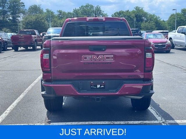 Used 2025 GMC Canyon AT4 w/ Nightfall Edition AWD/4WD image 7