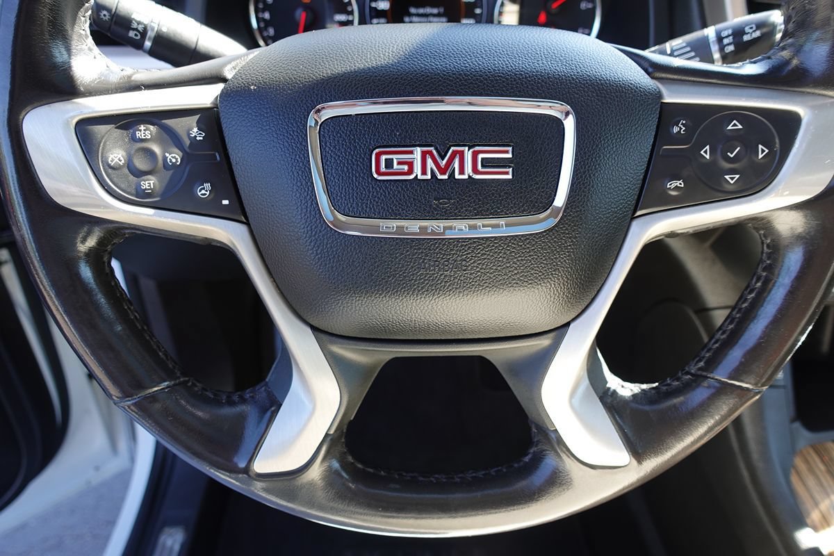 Used 2019 GMC Acadia Denali w/ Technology Package FWD image 50