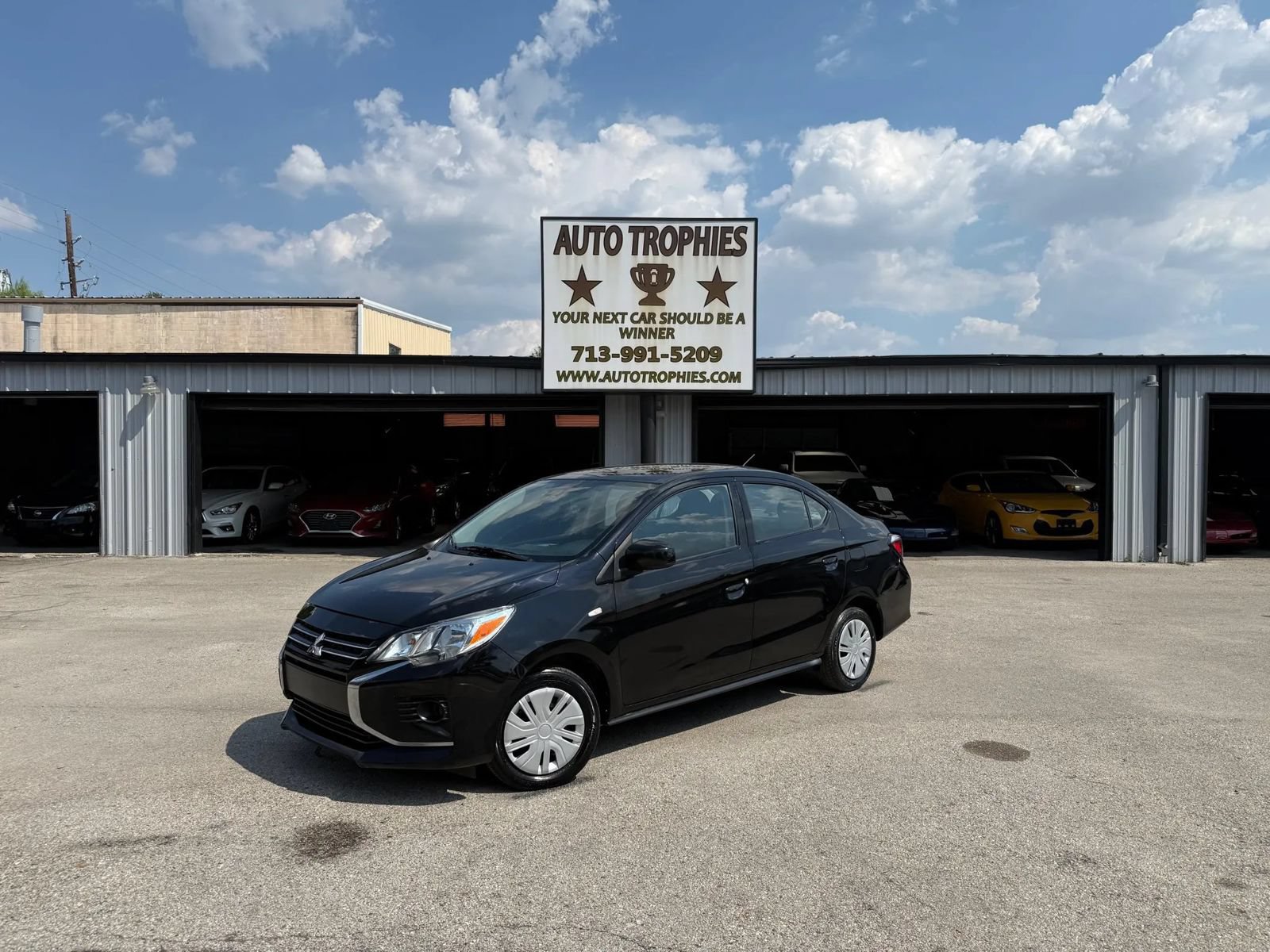 Used 2024 Mitsubishi Mirage G4 LE FWD image 1