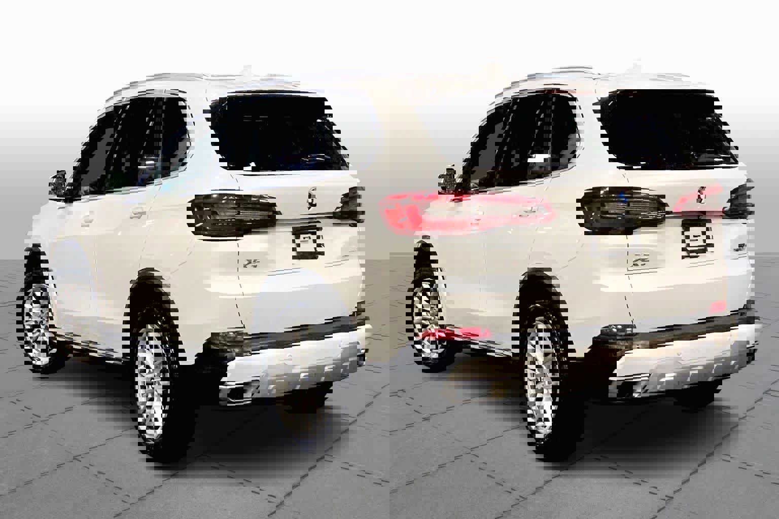 Used 2019 BMW X5 xDrive40i w/ Convenience Package image 12