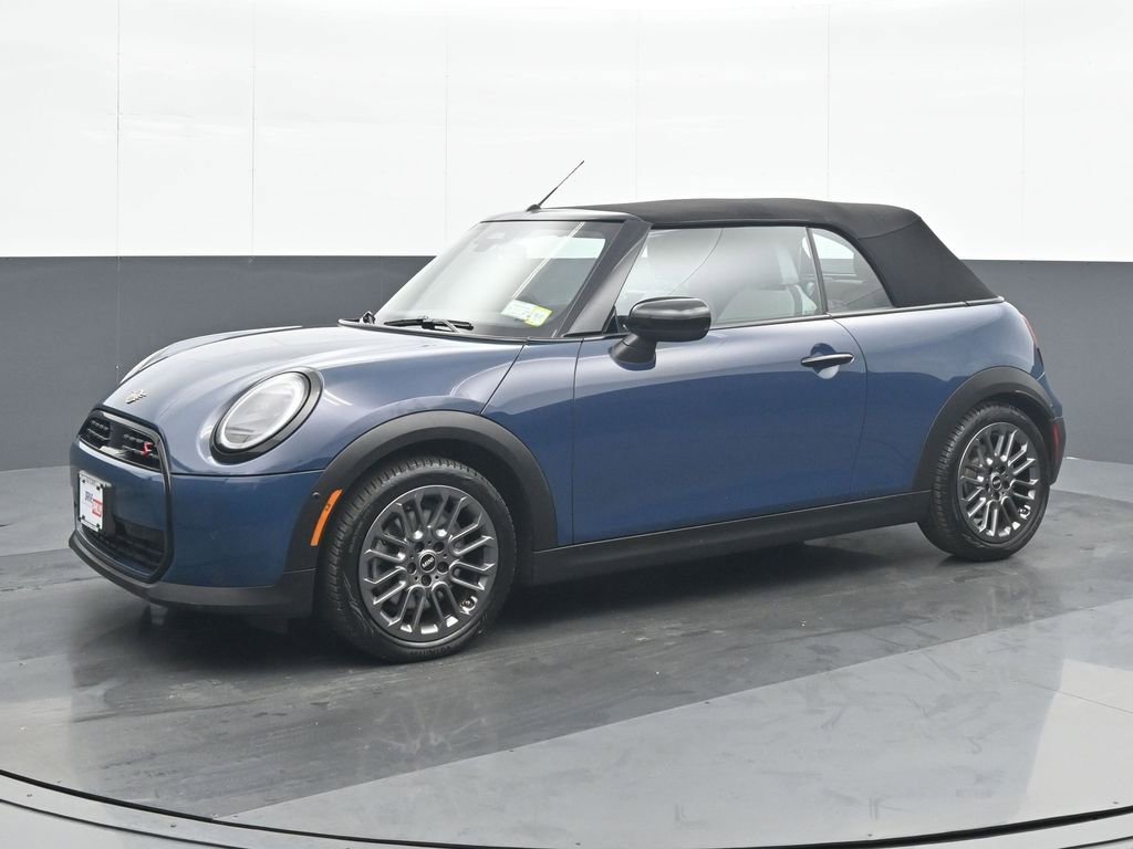 Used 2025 MINI Cooper S FWD image 2