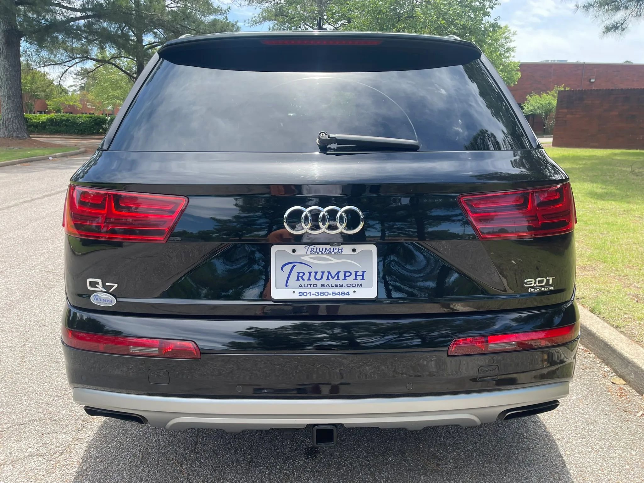 Used 2018 Audi Q7 3.0T Prestige AWD/4WD image 4