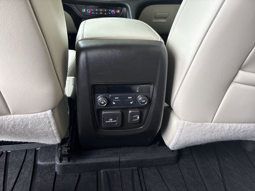 Certified 2022 Buick Enclave Avenir w/ Avenir Technology Package AWD/4WD image 21