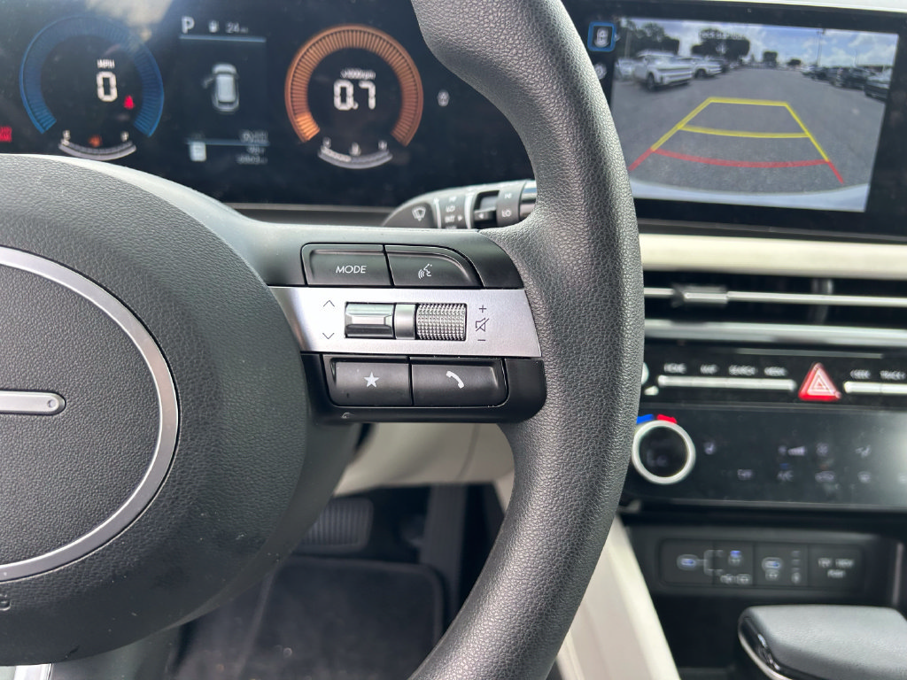 New 2025 Hyundai Tucson SEL FWD image 32