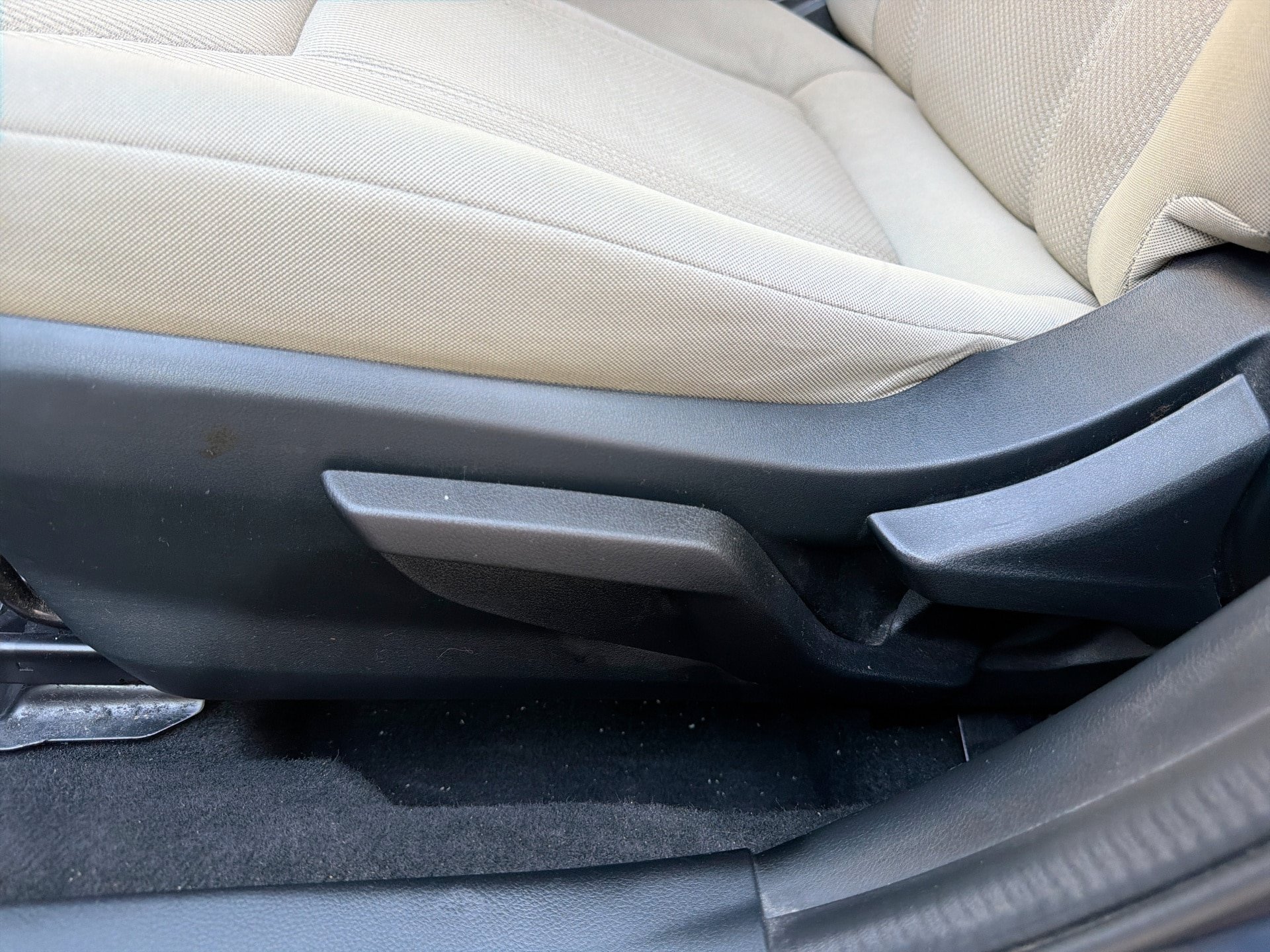 Used 2020 Subaru Impreza 2.0i AWD/4WD image 14