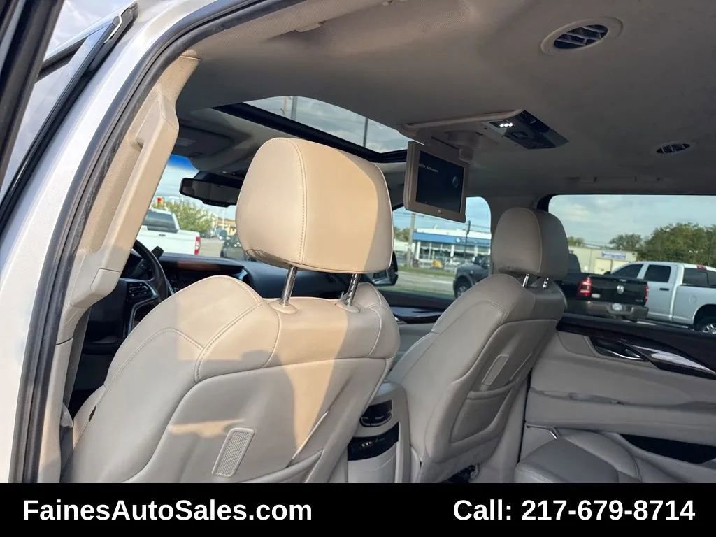 Used 2016 Cadillac Escalade Luxury image 49