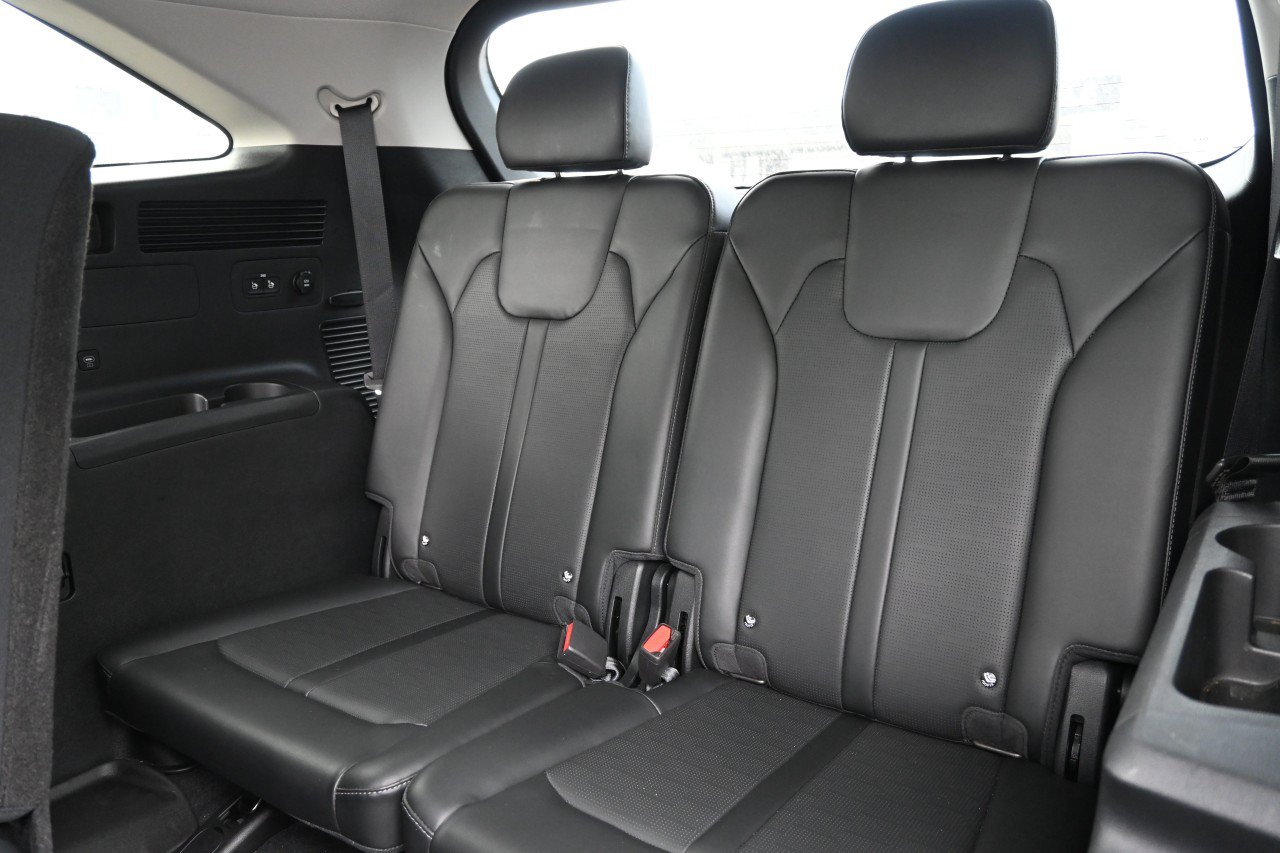 Used 2025 Kia Sorento S AWD/4WD image 21