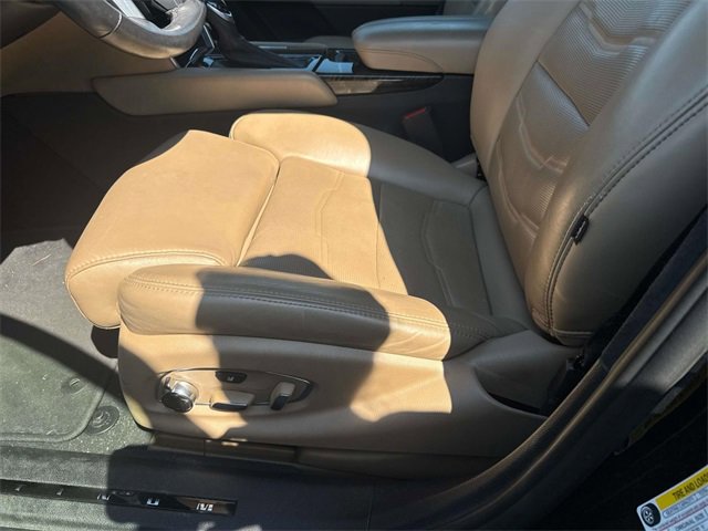 Used 2019 Cadillac XTS Platinum image 21