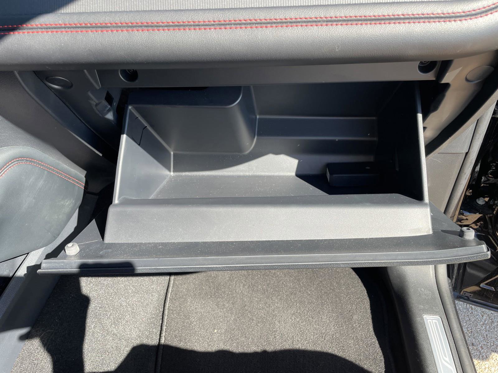 Used 2025 Ford Explorer ST-Line w/ ST-Line Street Pack image 31