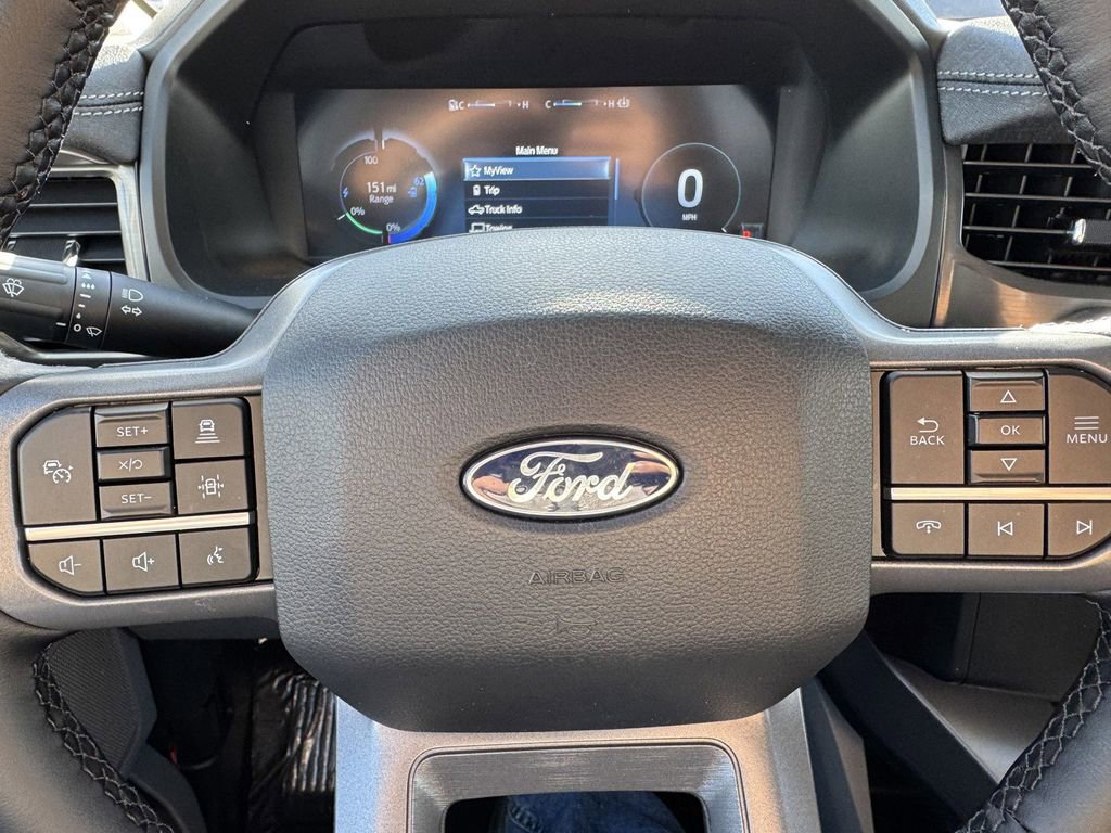 Used 2025 Ford F150 Lightning Flash AWD/4WD image 23