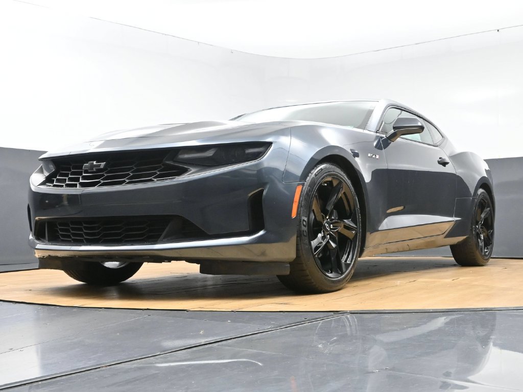 Used 2023 Chevrolet Camaro LT RWD image 43