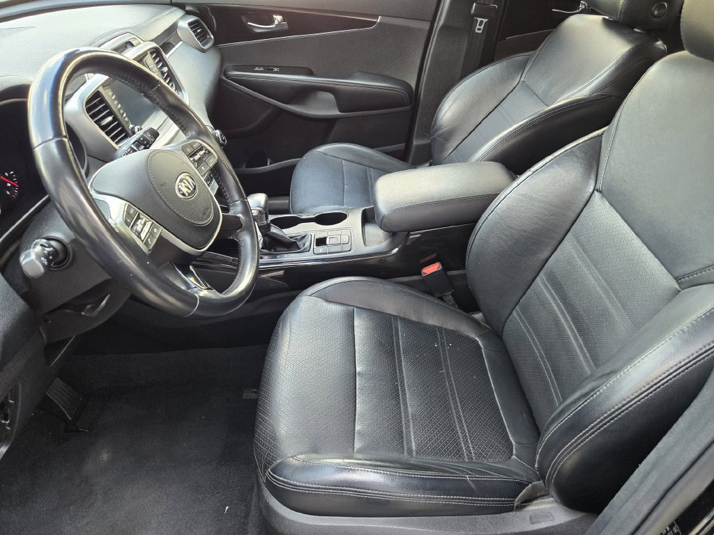 Used 2019 Kia Sorento EX FWD image 9