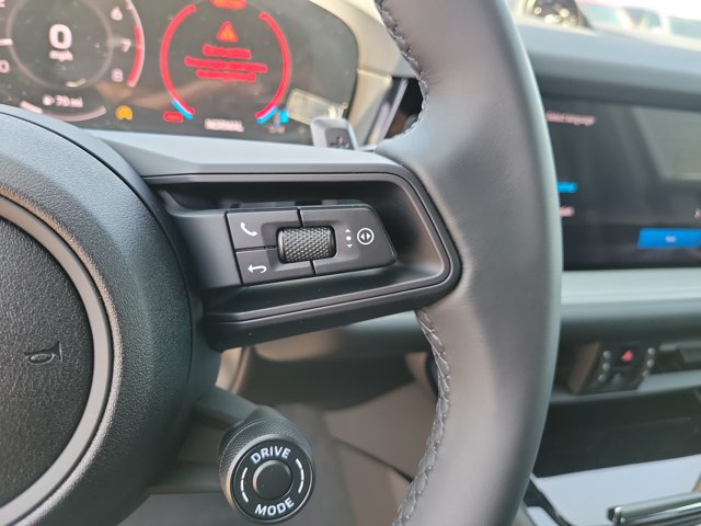 New 2026 Porsche Cayenne AWD/4WD image 30