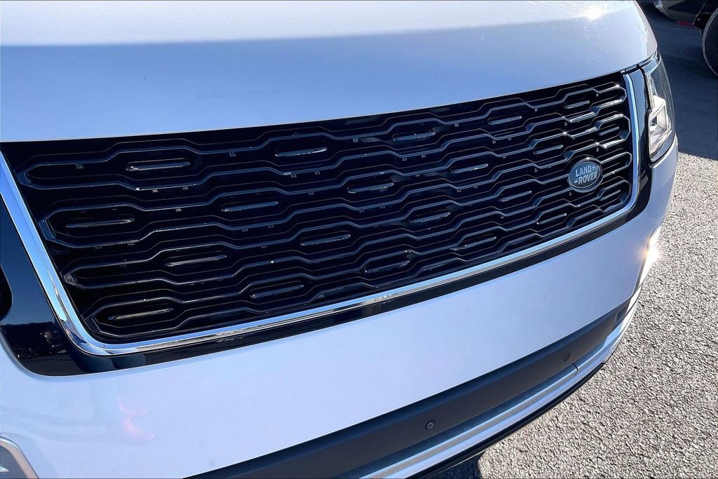 Used 2021 Land Rover Range Rover SV Autobiography Dynamic image 34