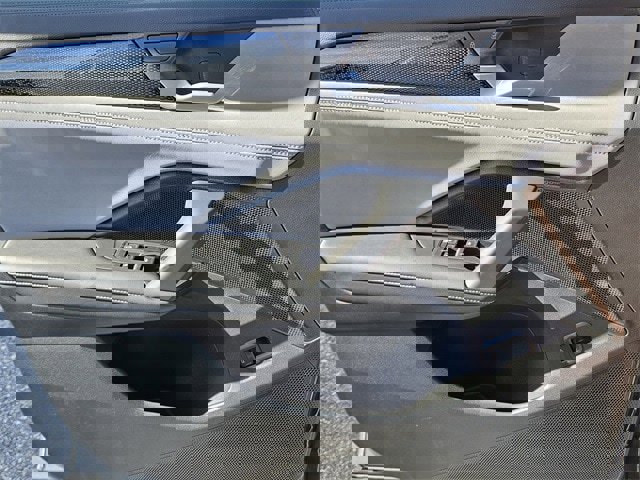 New 2026 Volkswagen Tiguan SE image 27