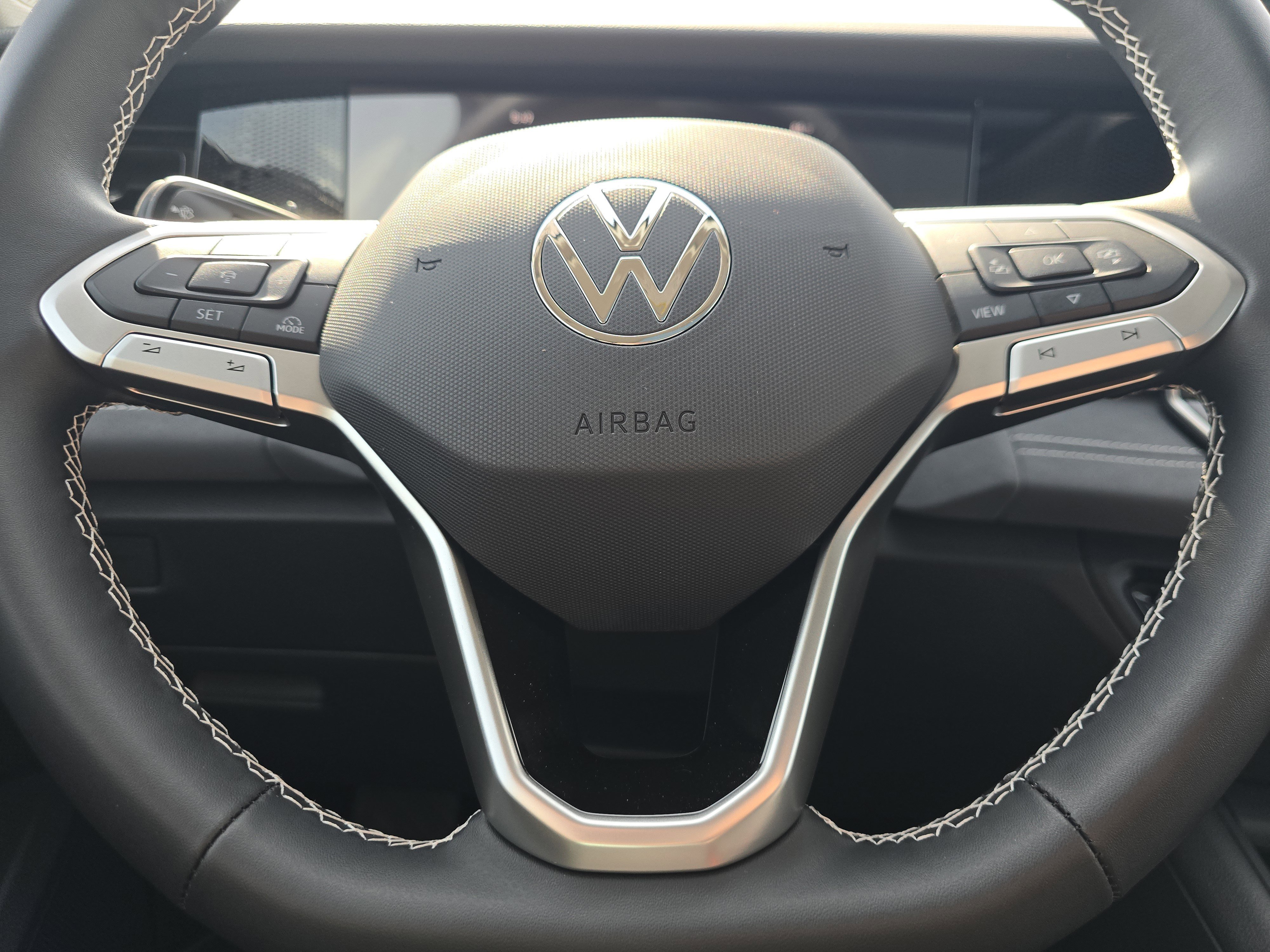 New 2026 Volkswagen Tiguan SE image 21