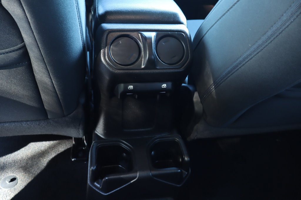 Used 2021 Jeep Wrangler Unlimited Sport AWD/4WD image 33