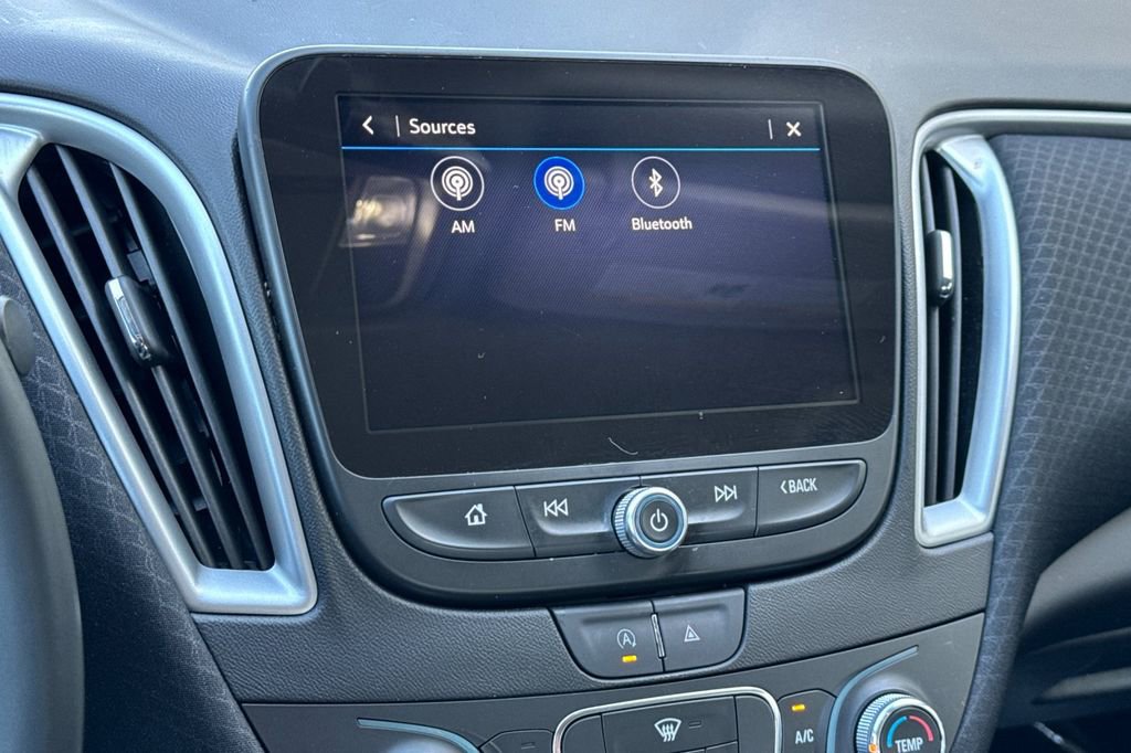 Used 2024 Chevrolet Malibu RS FWD image 20