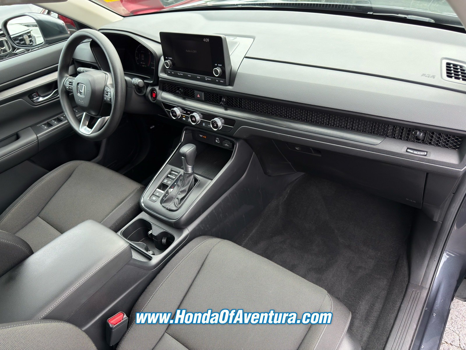 Certified 2025 Honda CR-V LX image 9