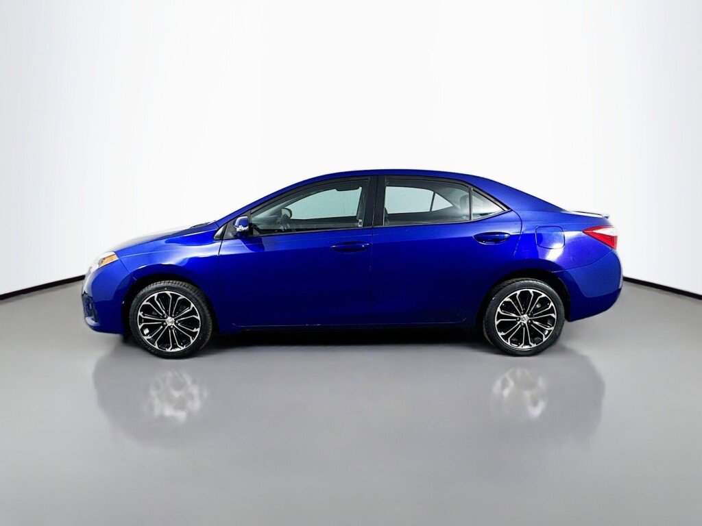 Used 2016 Toyota Corolla S FWD image 2