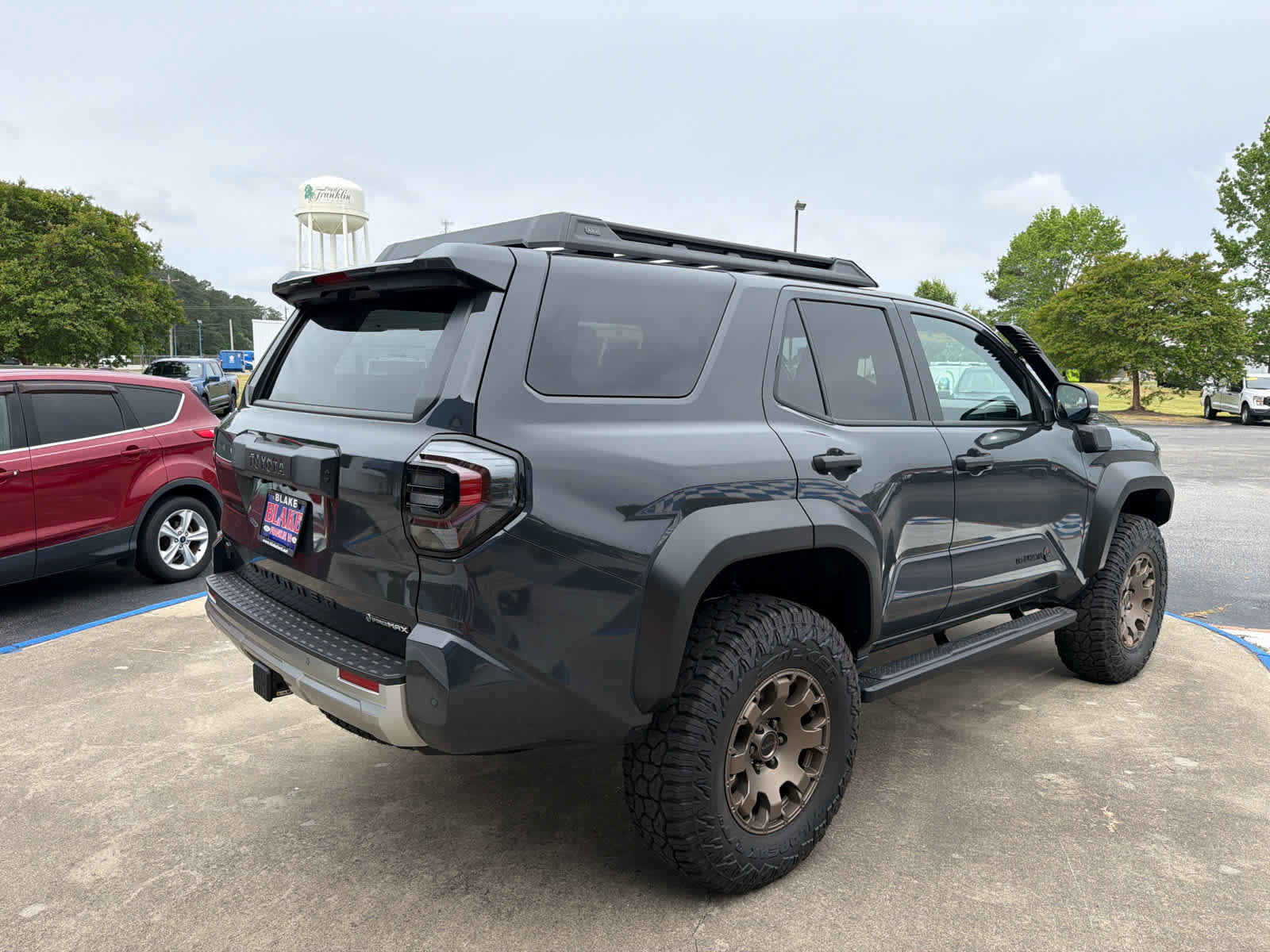 Used 2025 Toyota 4Runner Trailhunter AWD/4WD image 5