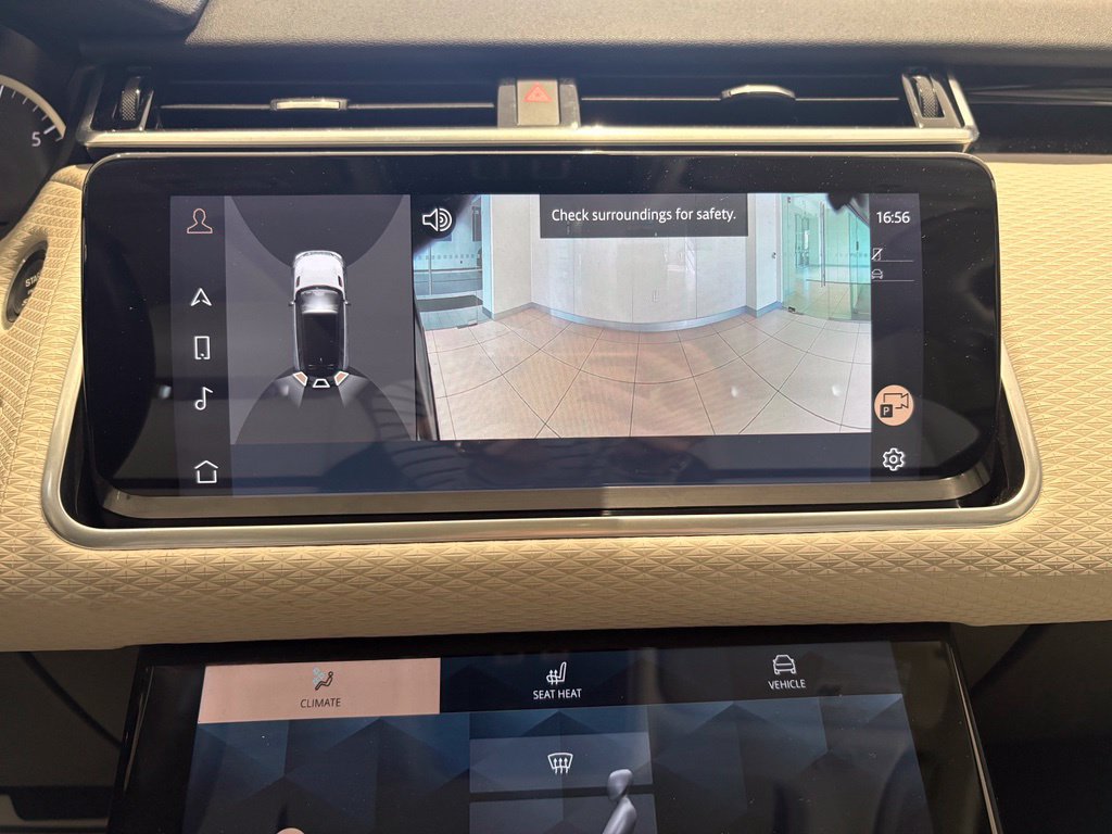 Used 2022 Land Rover Range Rover Velar S AWD/4WD image 36