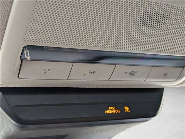 Used 2022 MAZDA MAZDA3 s image 14