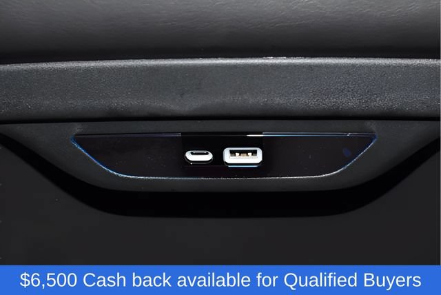 New 2026 Chrysler Pacifica Select AWD/4WD image 33