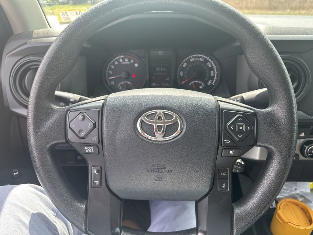 Used 2018 Toyota Tacoma SR w/ SR Convenience Package AWD/4WD image 9